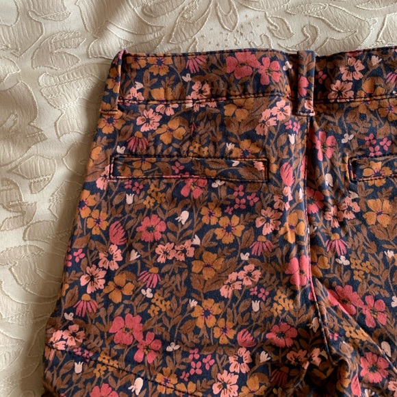 NWOT AE Twill X Midi Floral Print Shorts - Picture 4 of 8